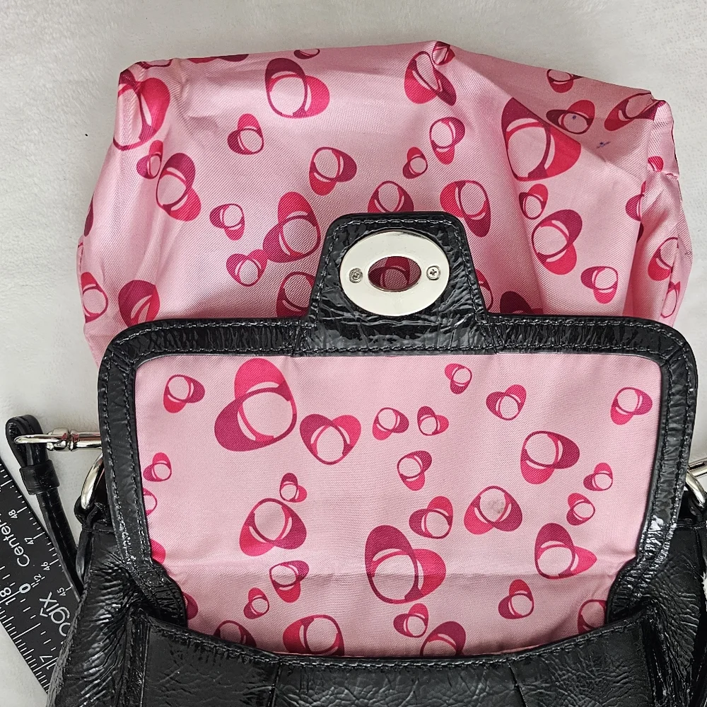 ❌️SOLD❌️EUC Coach Poppy Black Patent Leather Shoulder Bag - Picture 7 of 15